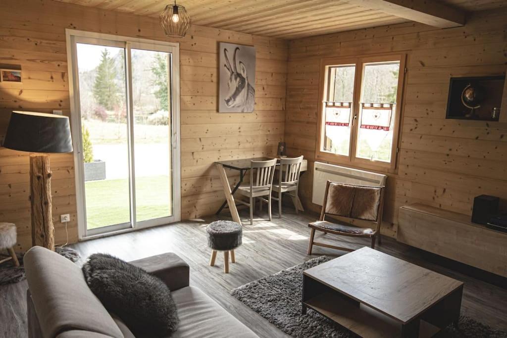 Gite Jura Mina Chalet Au Milieu De La Nature Villa Ney Luaran gambar